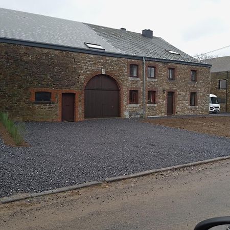 ナソーニュ Le Vieux Noyer Bed & Breakfast エクステリア 写真
